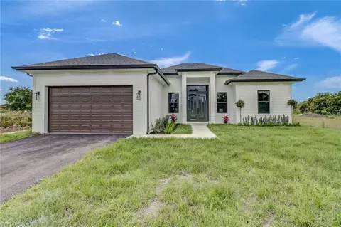 3662 54th Ave NE, Naples, FL 34120