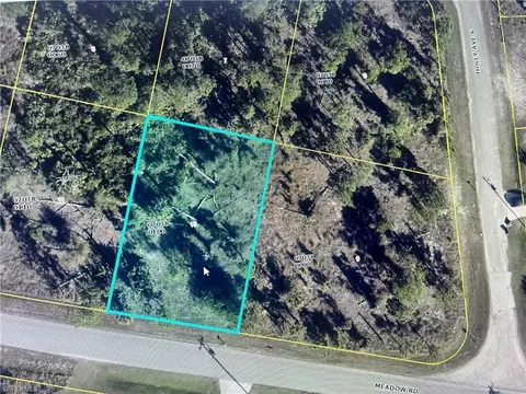3543 Meadow Rd, Lehigh Acres, FL 33974