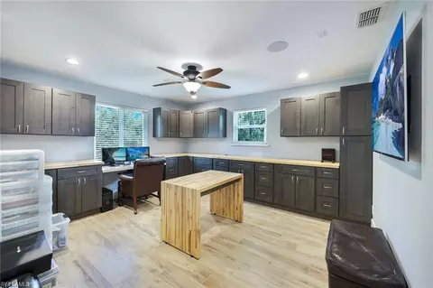 Kitchen - 6036 Cedar Tree Ln, Naples, FL 34116 photo 6 of 6