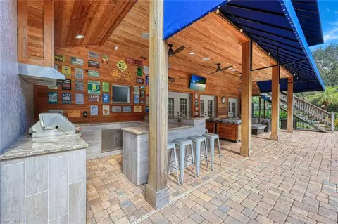 Exterior - 6036 Cedar Tree Ln, Naples, FL 34116 photo 8 of 16