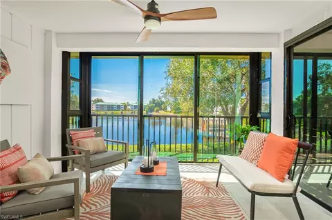 3131 Riviera Dr #B-204, Naples, FL 34103