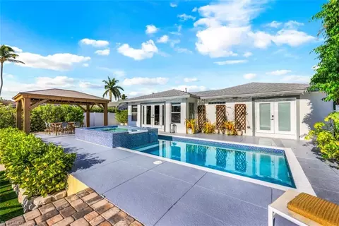 776 Apple Ct, Marco Island, FL 34145