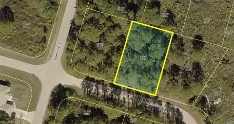 955 Maddock St E, Lehigh Acres, FL 33974