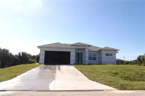 3209 34th St SW, Lehigh Acres, FL 33976