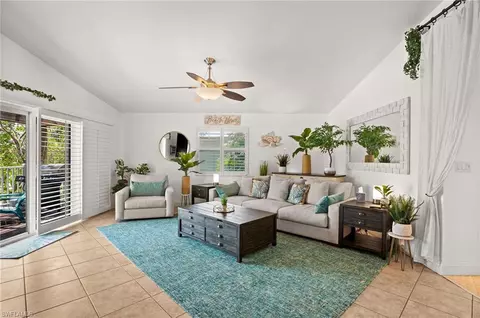 762 Park Ave, Naples, FL 34110 photo 9