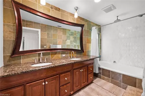 762 Park Ave, Naples, FL 34110 photo 12