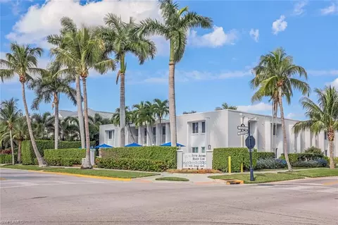 175 5th Ave S #6, Naples, FL 34102 photo 2