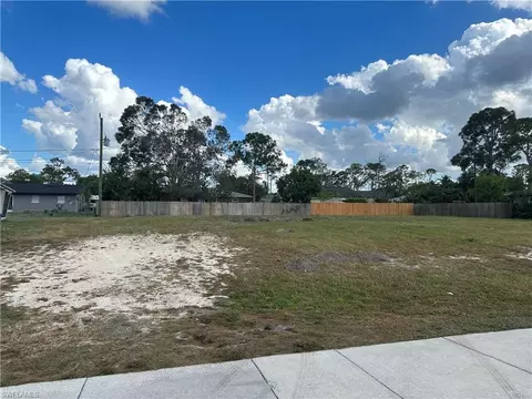 18697 Miami Blvd, Fort Myers, FL 33967