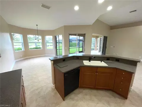6082 Divot Ct, Naples, FL 34113 photo 17