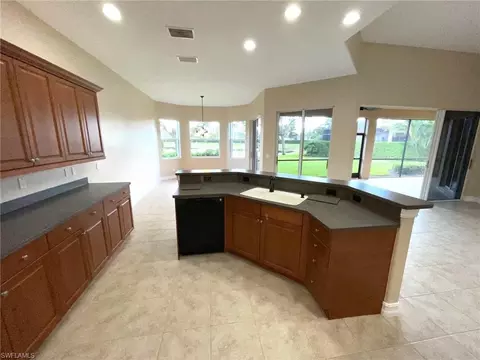 6082 Divot Ct, Naples, FL 34113 photo 15