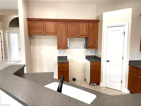 6082 Divot Ct, Naples, FL 34113 photo 18