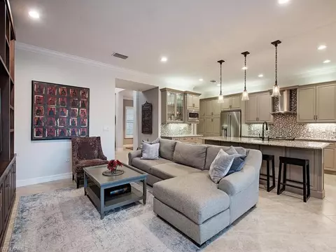 3216 Pacific Dr, Naples, FL 34119 photo 14