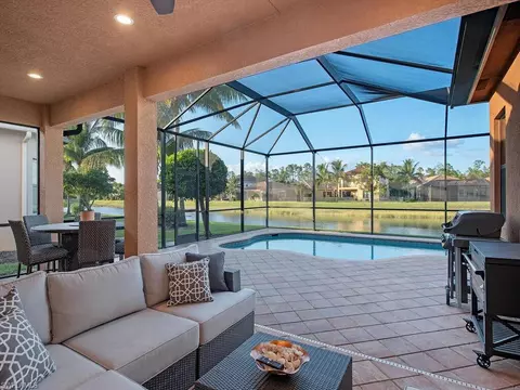 3216 Pacific Dr, Naples, FL 34119 photo 6