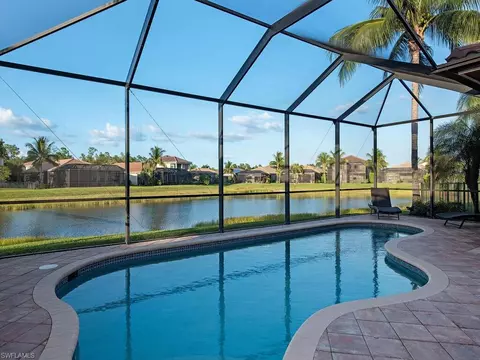 3216 Pacific Dr, Naples, FL 34119 photo 5