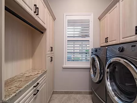 3216 Pacific Dr, Naples, FL 34119 photo 29