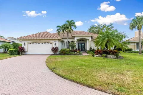 8329 Ocotillo Ct, Naples, FL 34113