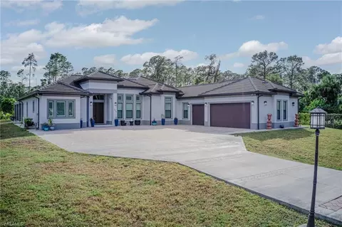 326 Golden Gate Blvd E, Naples, FL 34120