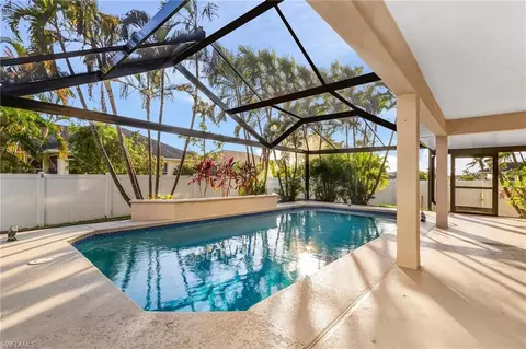 1630 SW 12th Ter, Cape Coral, FL 33991