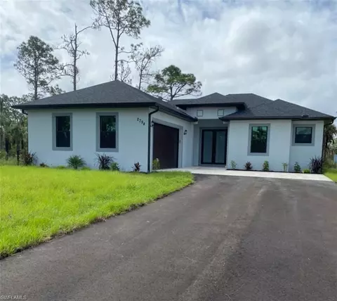 2393 54th Ave NE, Naples, FL 34120