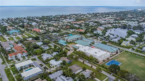 538 9th Ave S, Naples, FL 34102 photo 16