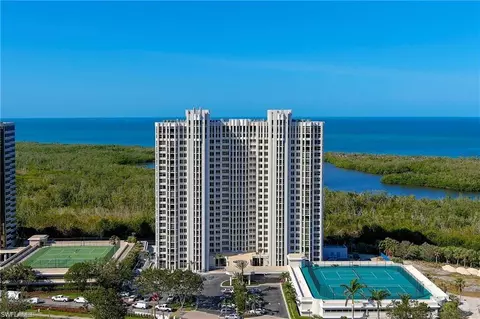 6849 Grenadier Blvd #905, Naples, FL 34108