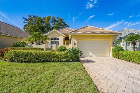 28654 Highgate Dr, Bonita Springs, FL 34135