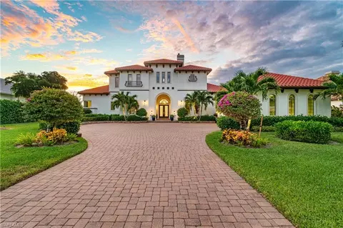 208 Audubon Blvd, Naples, FL 34110