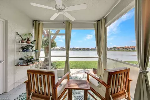 7754 Emerald Cir #T-104, Naples, FL 34109