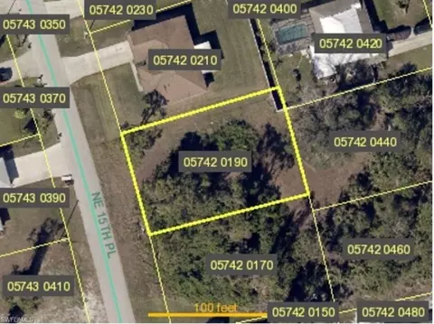 3737 NE 15th Pl, Cape Coral, FL 33909