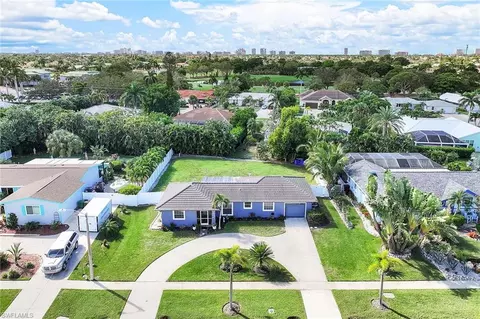542 N Barfield Dr, Marco Island, FL 34145