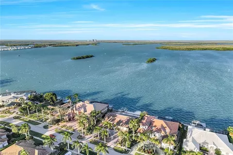 471 Pepperwood Ct, Marco Island, FL 34145