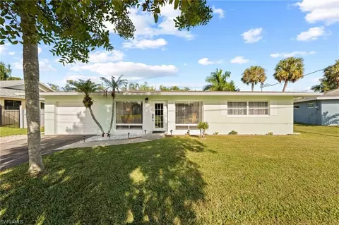 4549 Auburn Ave, Fort Myers, FL 33905