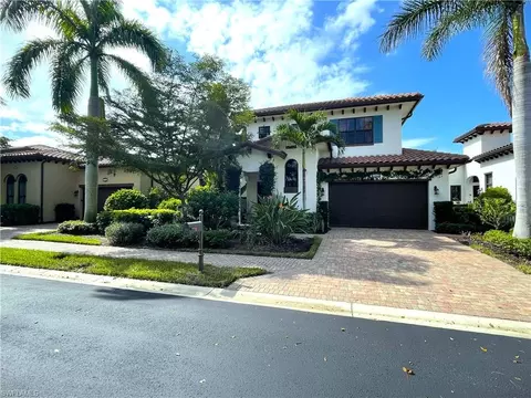 7988 Cordoba Pl, Naples, FL 34113