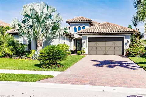 12746 Dundee Ln, Naples, FL 34120 photo 6