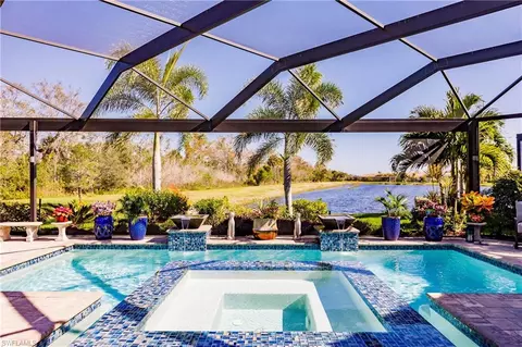 12746 Dundee Ln, Naples, FL 34120