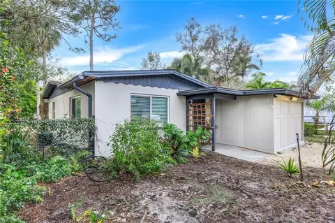 2156 Stella St, Fort Myers, FL 33901