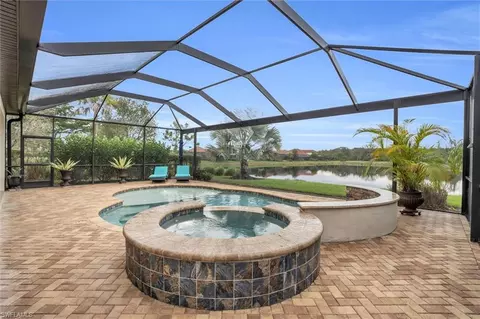 12631 Kinross Ln, Naples, FL 34120
