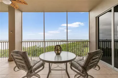 269 Vintage Bay Dr #C-29, Marco Island, FL 34145