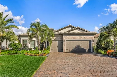 19129 Aqua Shore Dr, Fort Myers, FL 33913