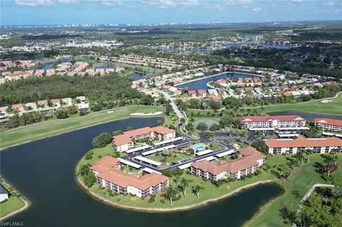 7220 Coventry Ct #215, Naples, FL 34104