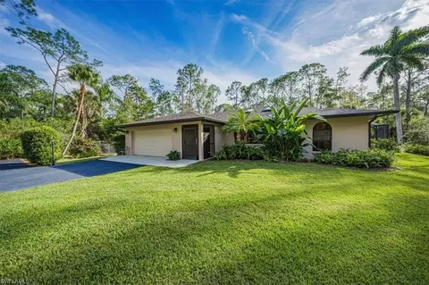 4860 Cherry Wood Dr, Naples, FL 34119
