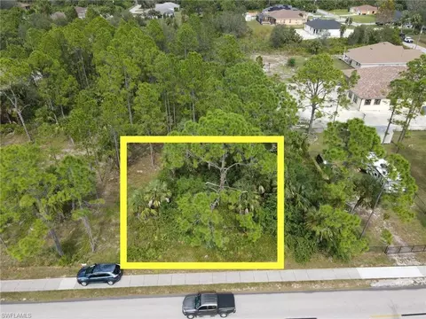103 E 6th St, Lehigh Acres, FL 33972