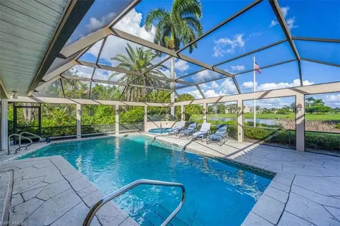 1101 Foxfire Ln, Naples, FL 34104 photo 2