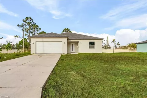 712 Bedford Point Ave, Lehigh Acres, FL 33974