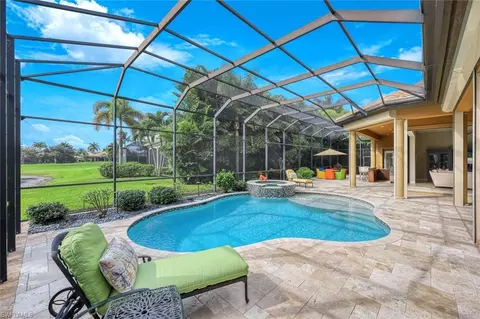 7329 Hagen Way, Naples, FL 34113