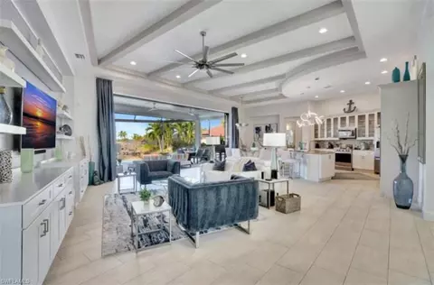 4726 Agualinda Blvd, Cape Coral, FL 33914