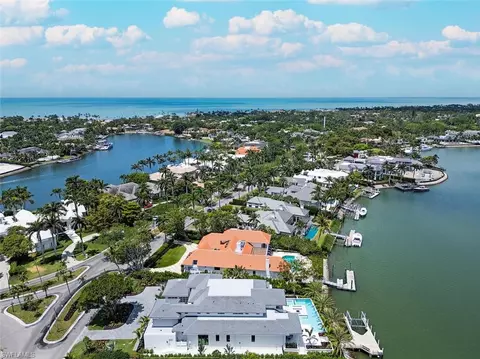 View/Area - 2999 Rum Row, Naples, FL 34102 photo 2 of 4