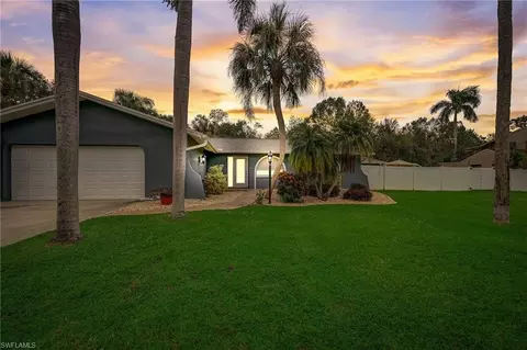 6795 Autumn Ct, North Fort Myers, FL 33903