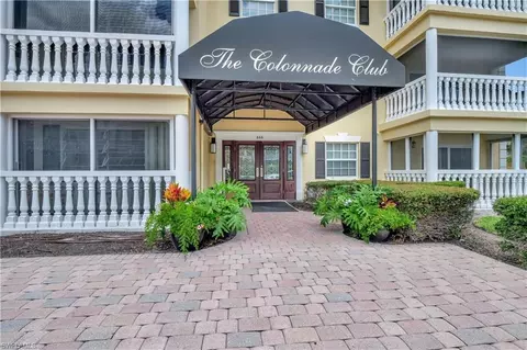 666 3rd St S #105, Naples, FL 34102 photo 2