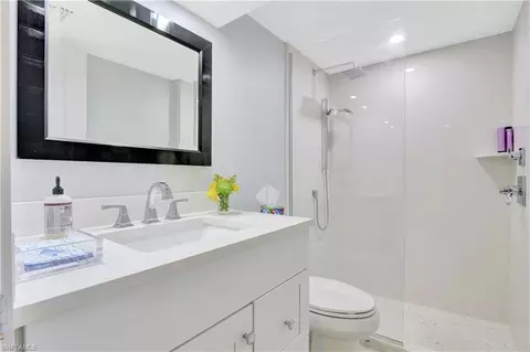 666 3rd St S #105, Naples, FL 34102 photo 15
